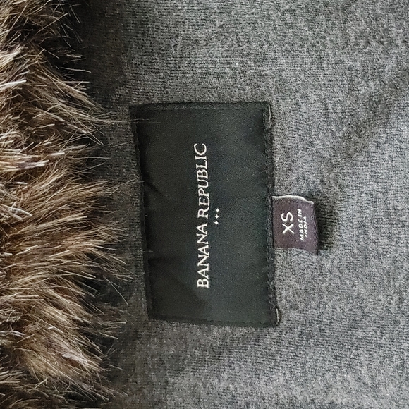 Banana Republic Faux Fur Utility Coatp - Picture 5 of 8